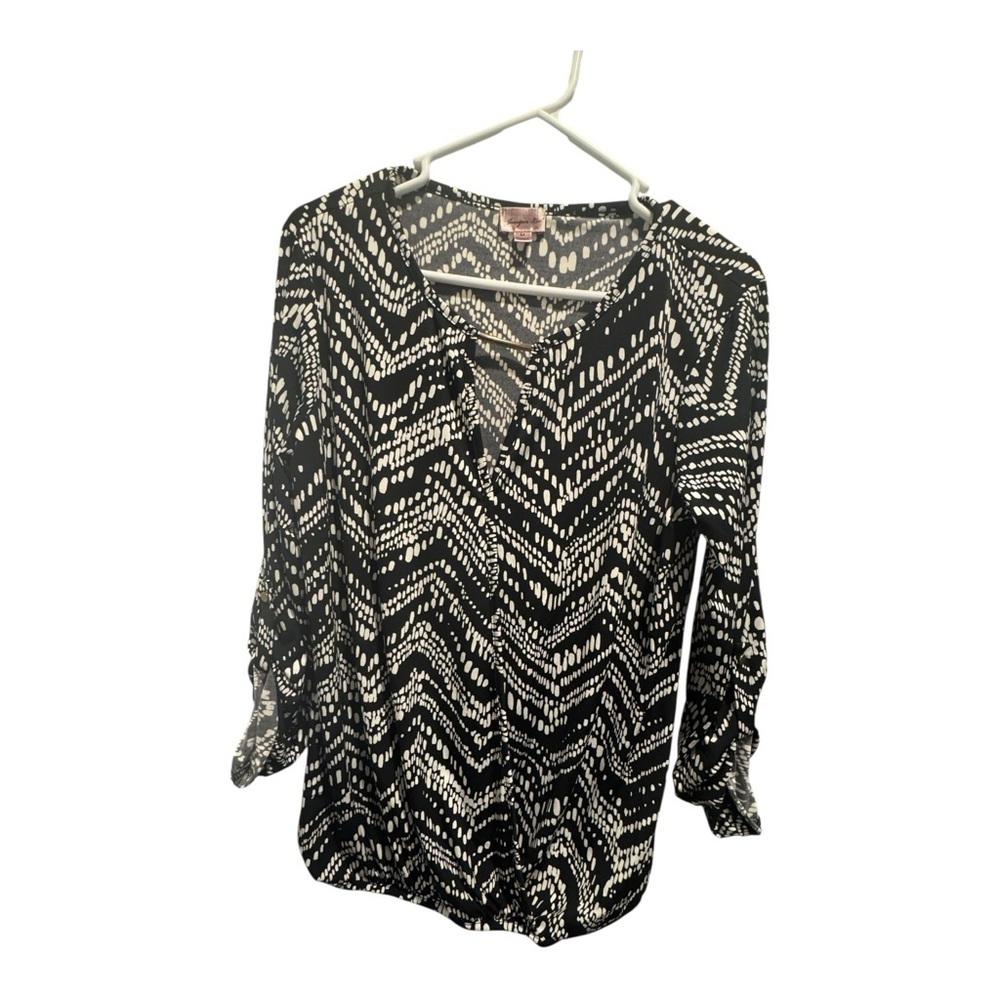 Jennifer Lopez Graphic Black and White 3/4 Sleeve Blouse